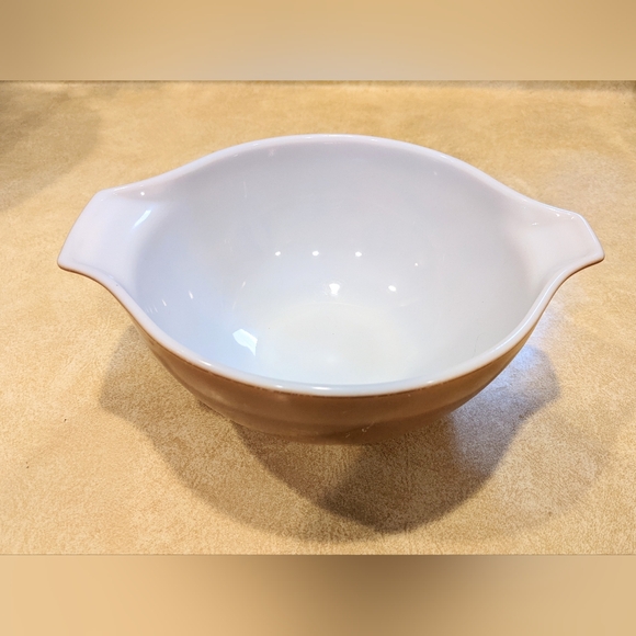 Pyrex Vintage Kitchen Americana Cinderella bowl 1.5 quart brown gold - Picture 2 of 5